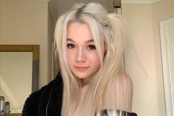 AndreaXandrea Net Worth