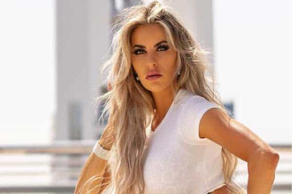 Autumn Blair: Bio, Age, Career, Net Worth, Body Shape and Facts